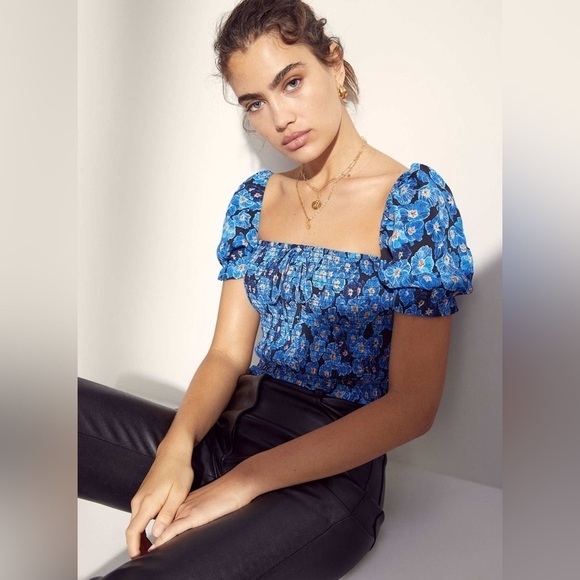 ARITZIA Wilfred Smocked Blouse In Baltic Sea - Picture 2 of 8